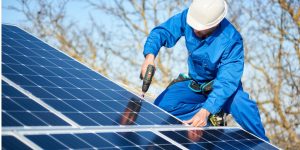 Installation Maintenance Panneaux Solaires Photovoltaïques à Brabant-le-Roi